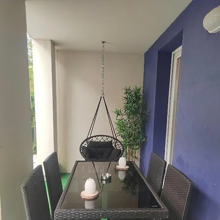 Appartamento Escapade A Blagnac, T2, Balneo,jardin,parking,tram Blagnac