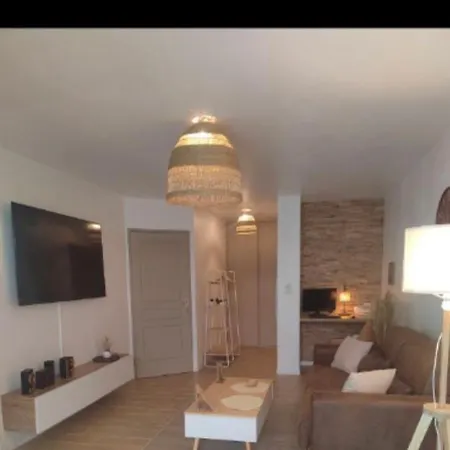 Appartamento Escapade A Blagnac, T2, Balneo,jardin,parking,tram *